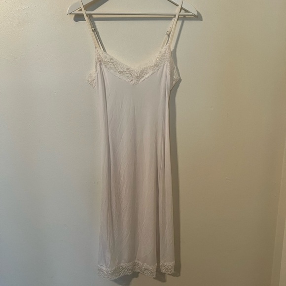 Jones New York White slip size Medium - Picture 1 of 7